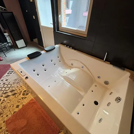 Hébergement de vacances Bulles Du Paradis Romantic *